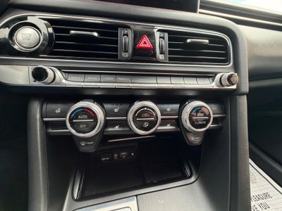 2019 Genesis G70 3.3T Advanced