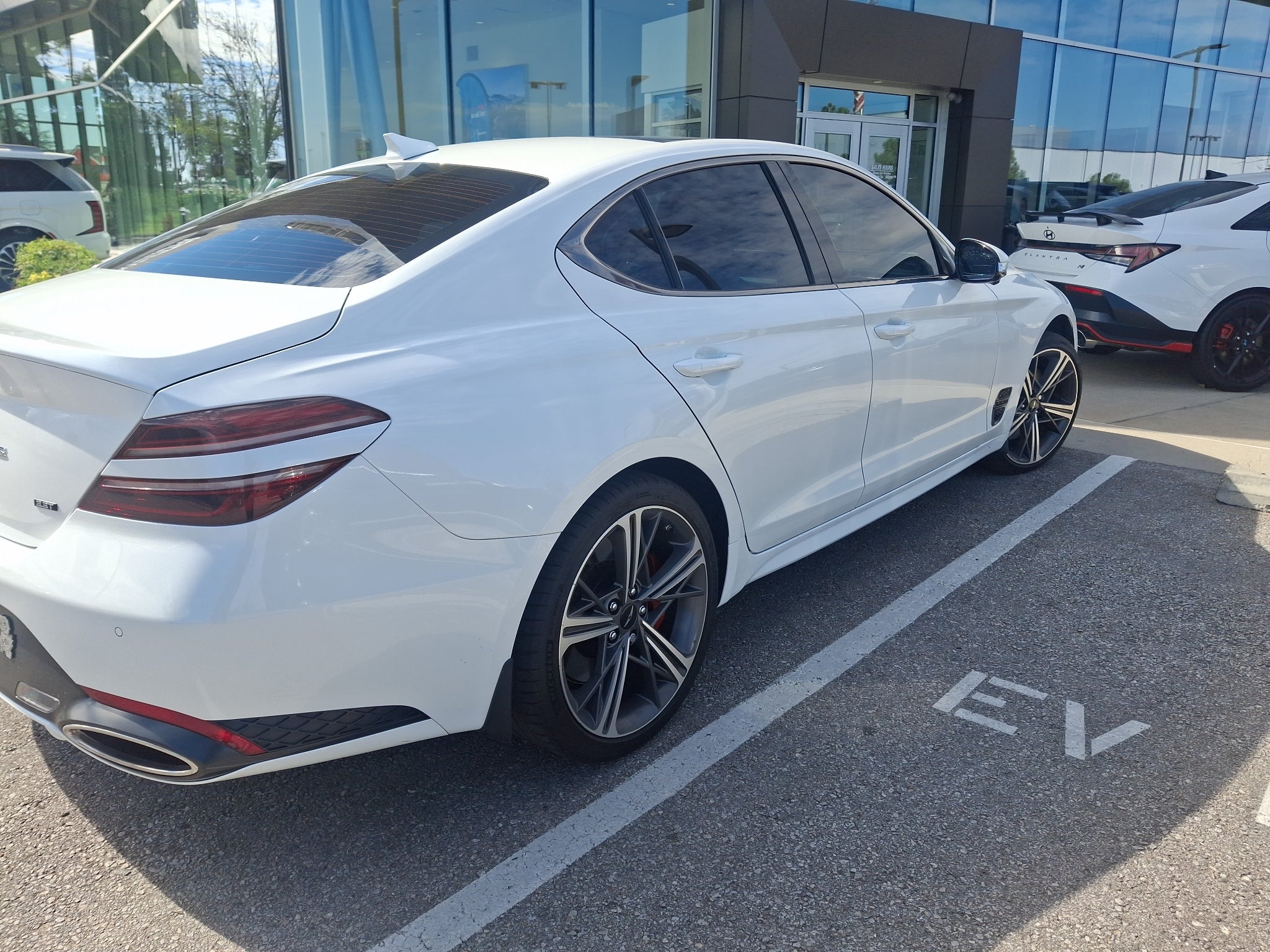2024 Genesis G70 3.3T Sport Advanced