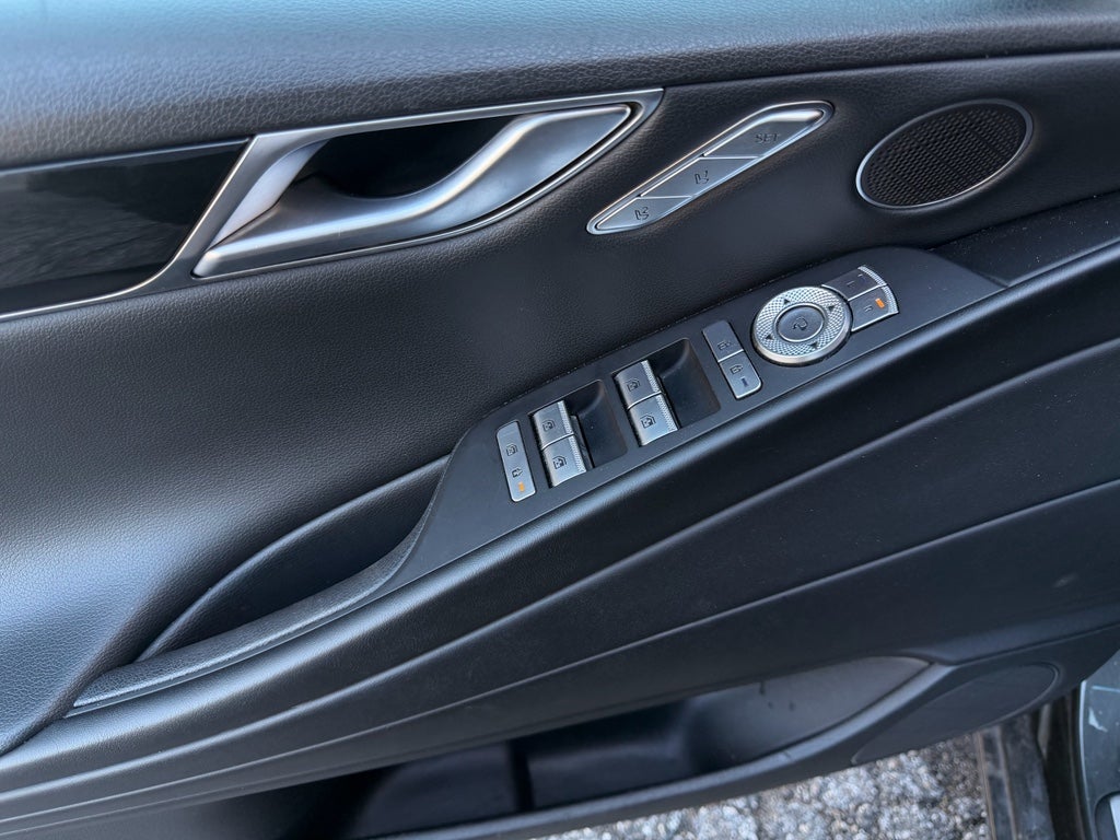 2023 Genesis G80 2.5T