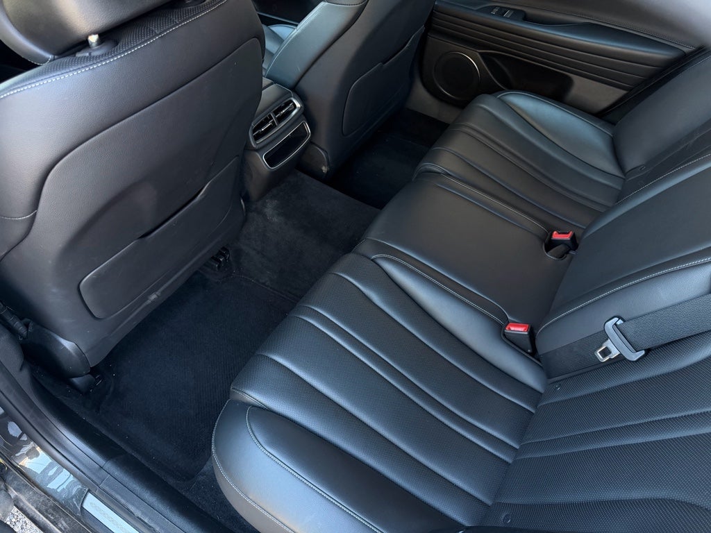 2023 Genesis G80 2.5T