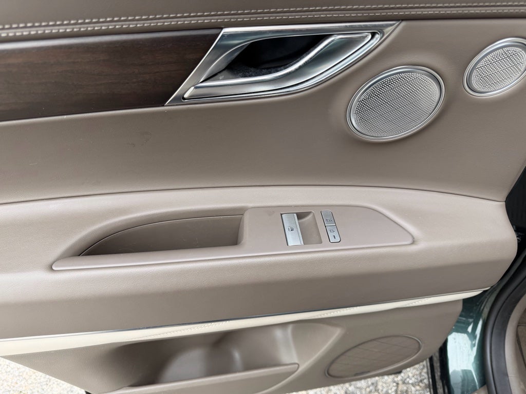 2023 Genesis GV80 Advanced +