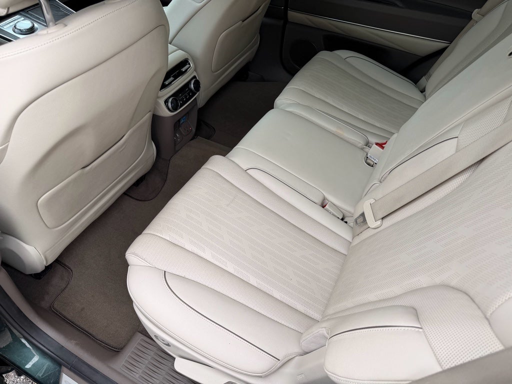 2023 Genesis GV80 Advanced +