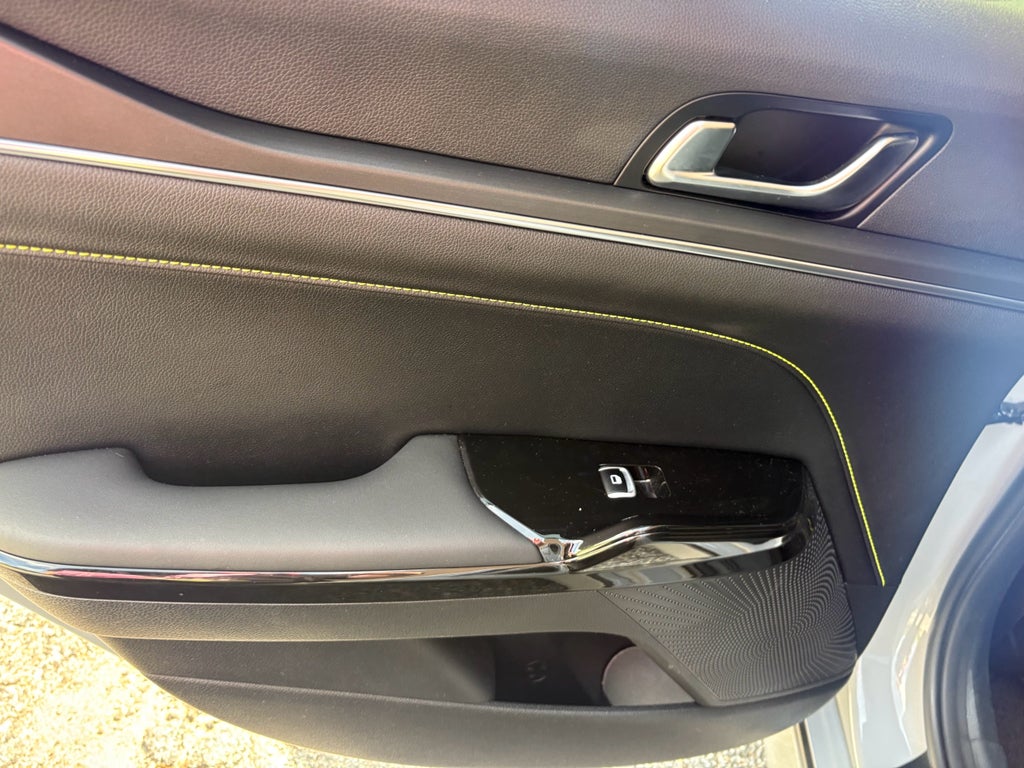 2025 Kia K5 GT