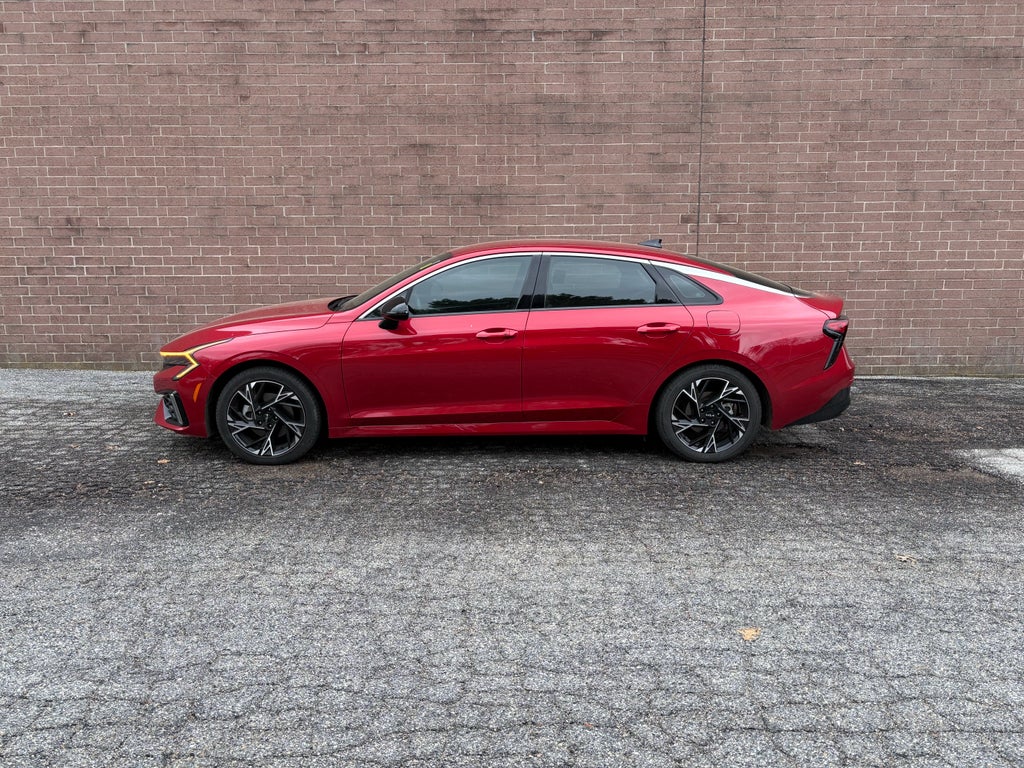 2025 Kia K5 GT-Line