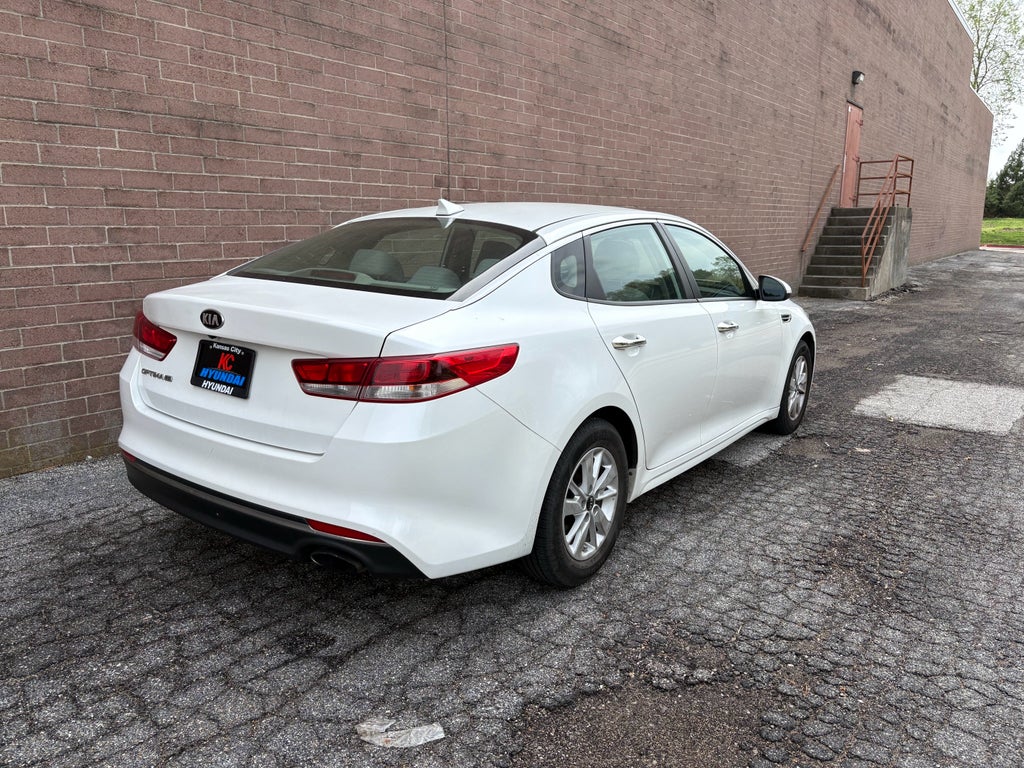 2016 Kia Optima LX