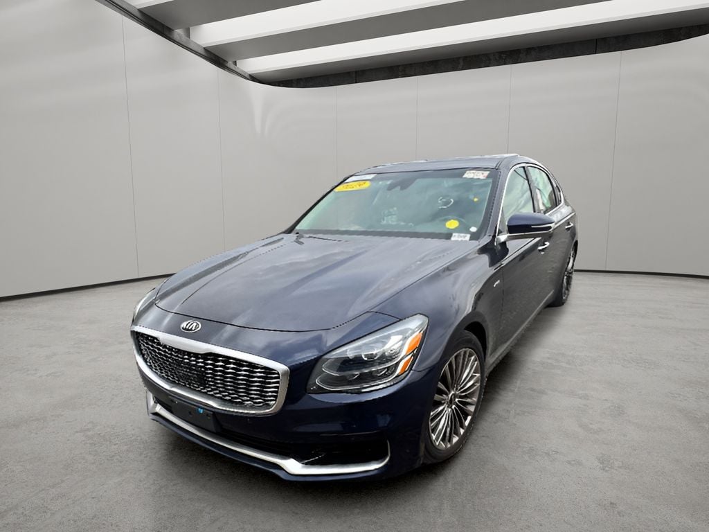 2019 Kia K900 Luxury