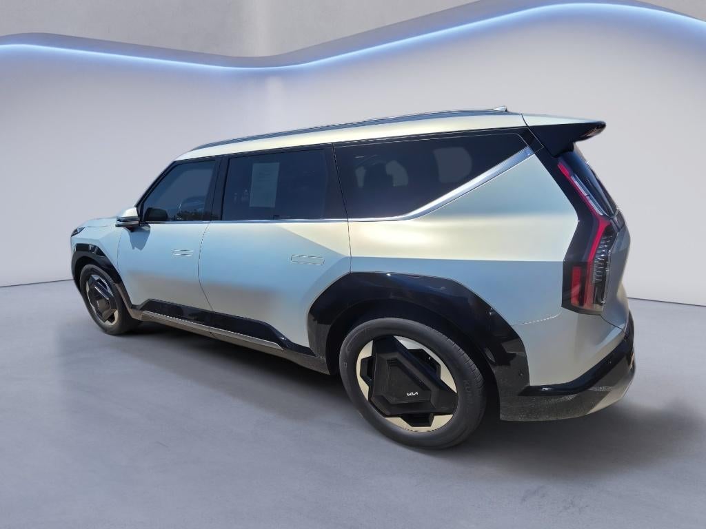 2024 Kia EV9 Land
