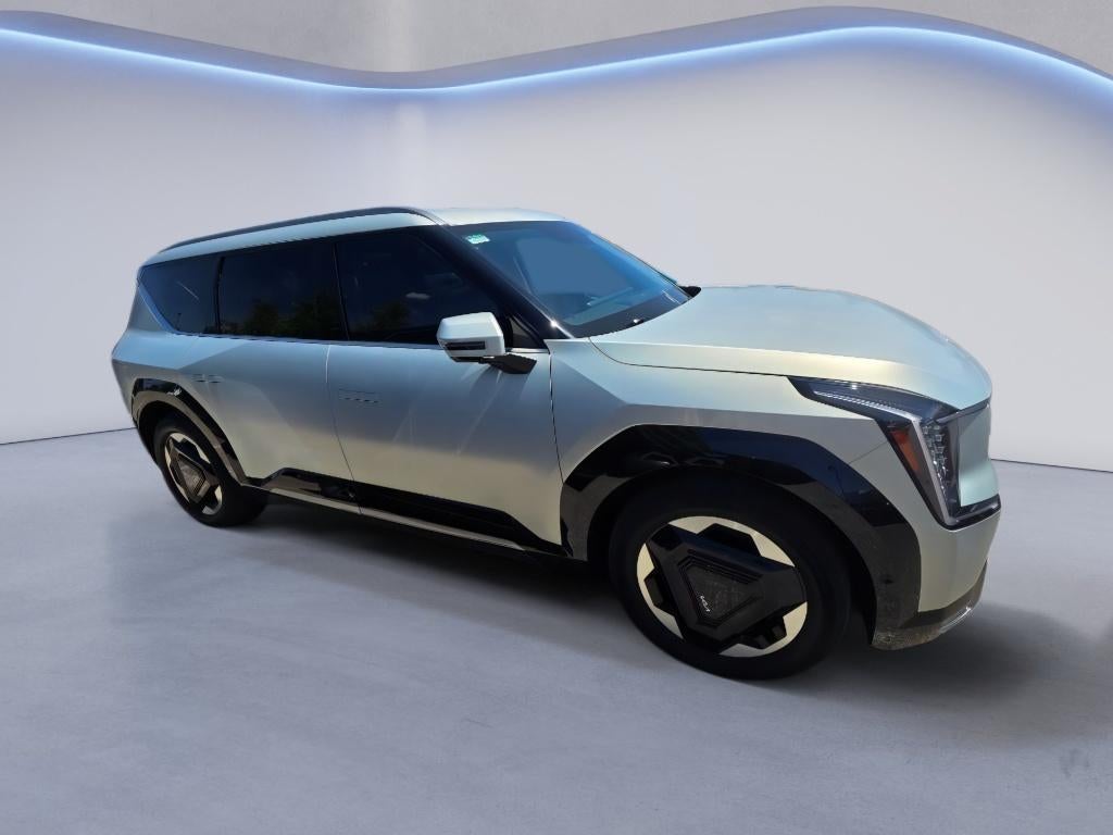 2024 Kia EV9 Land
