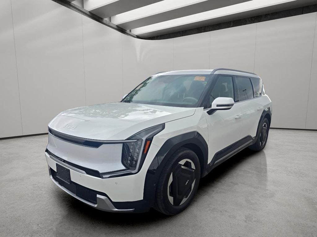 2024 Kia EV9 Land