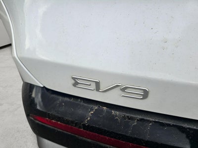 2024 Kia EV9 Land