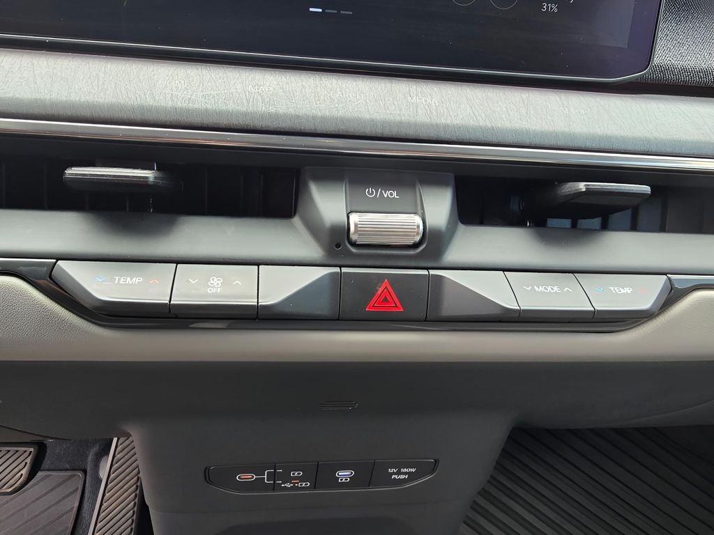 2024 Kia EV9 Land