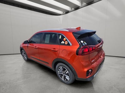 2022 Kia Niro LXS SE