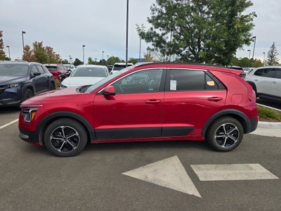 2025 Kia Niro LX
