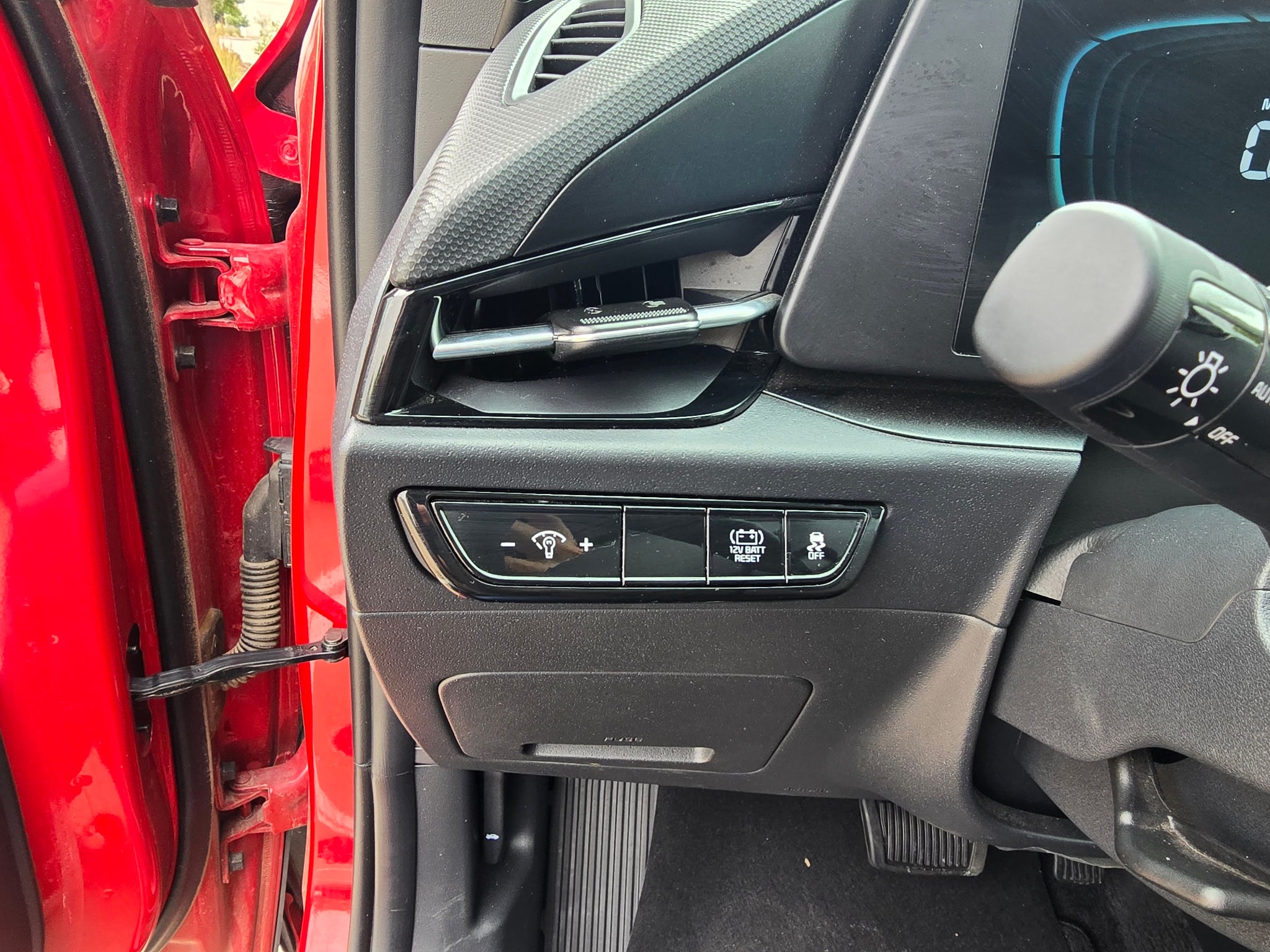 2025 Kia Niro LX
