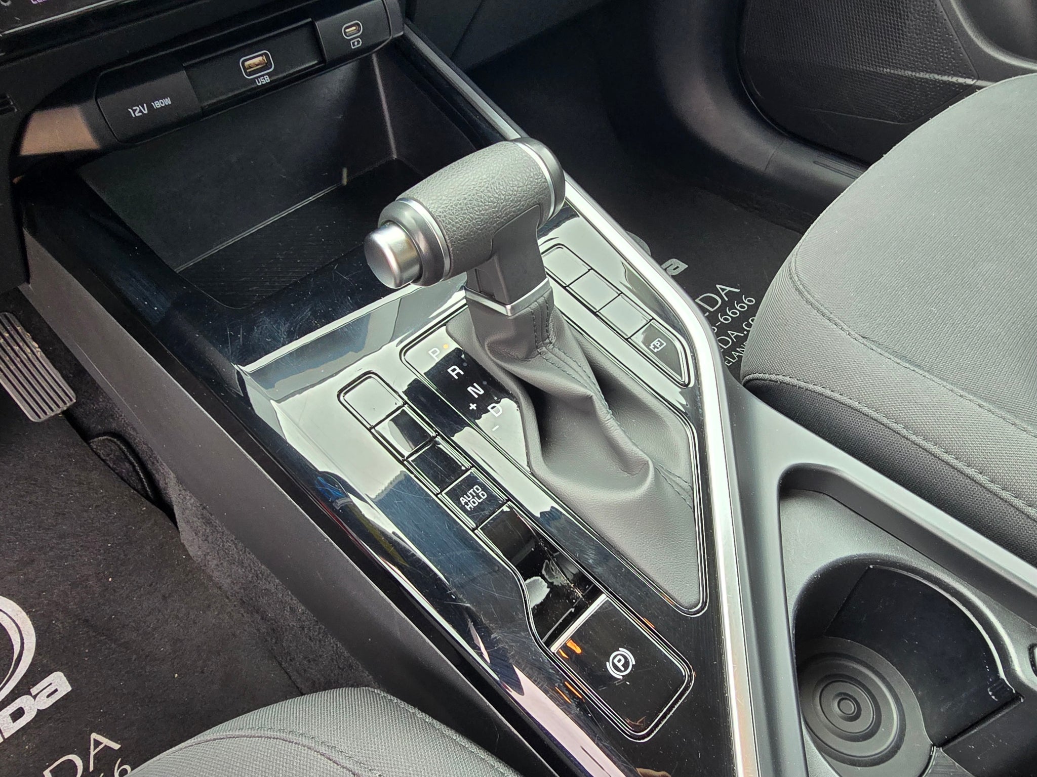 2025 Kia Niro LX