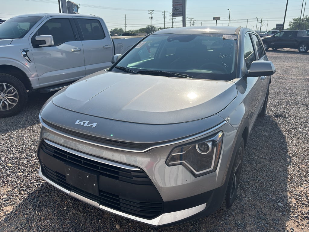 2025 Kia Niro LX