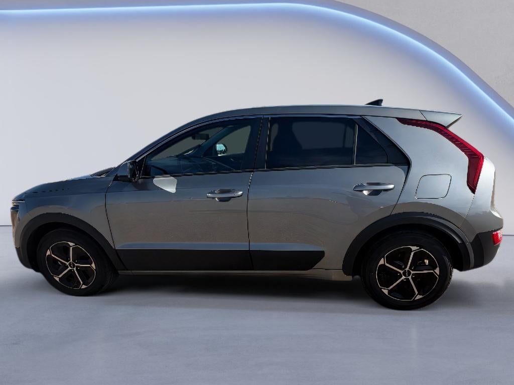 2025 Kia Niro LX