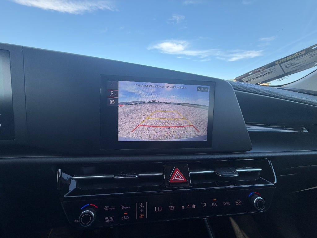 2025 Kia Niro LX