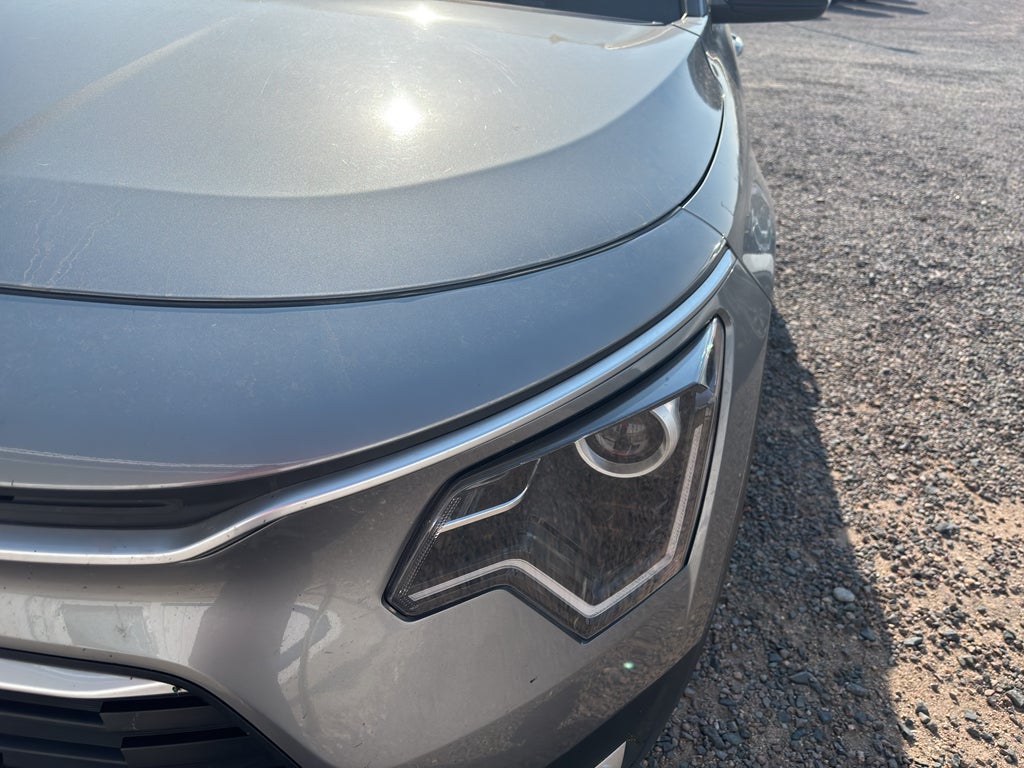 2025 Kia Niro LX