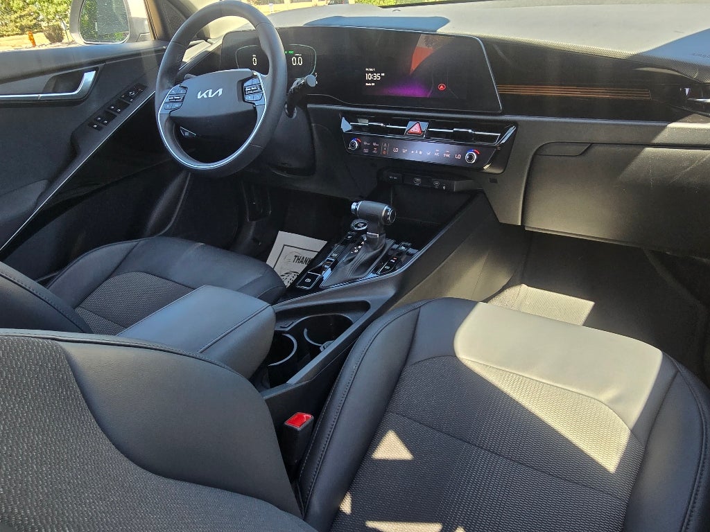 2024 Kia Niro EX