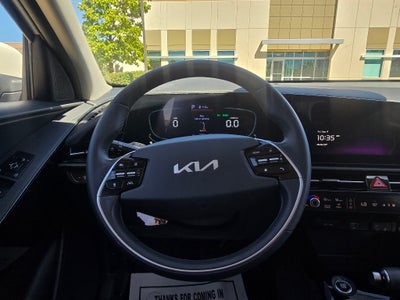 2024 Kia Niro EX