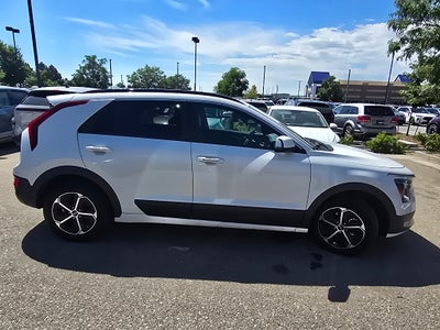 2024 Kia Niro EX