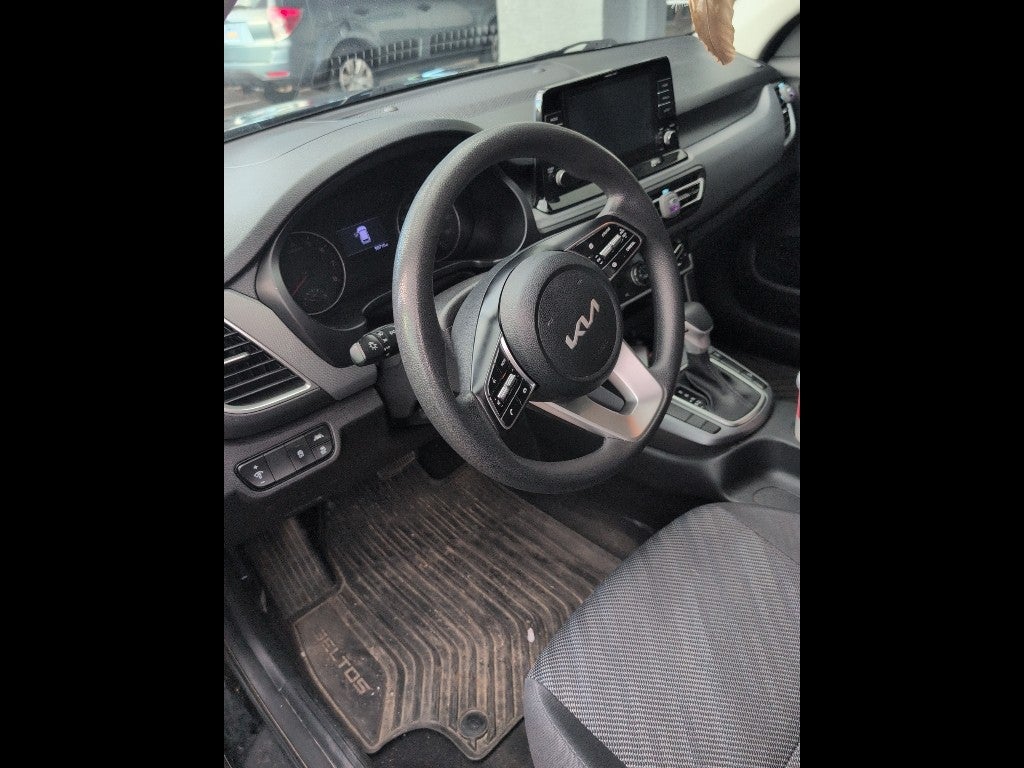 2023 Kia Seltos LX