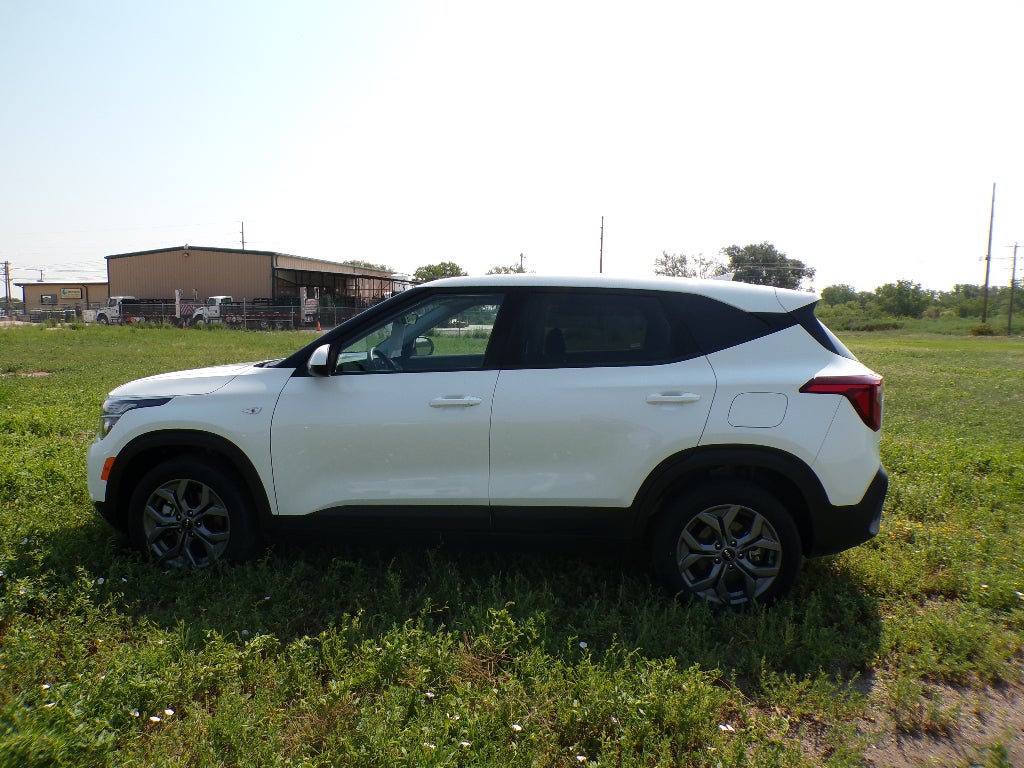 2026 Kia Seltos LX