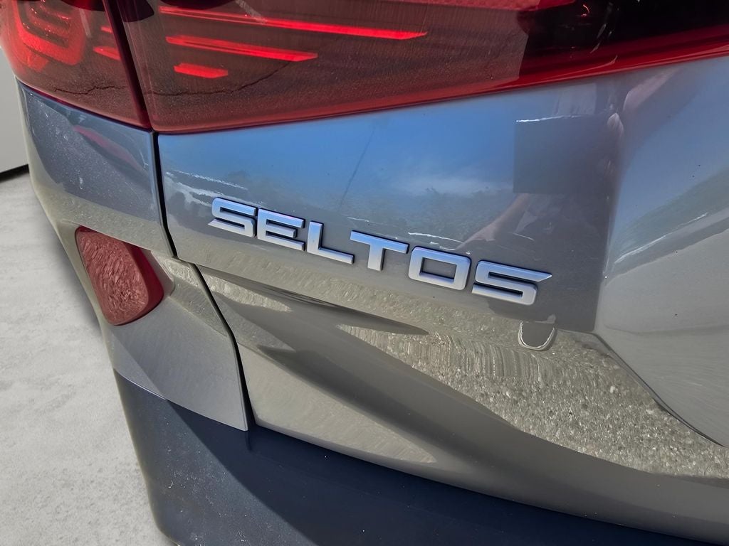 2023 Kia Seltos EX
