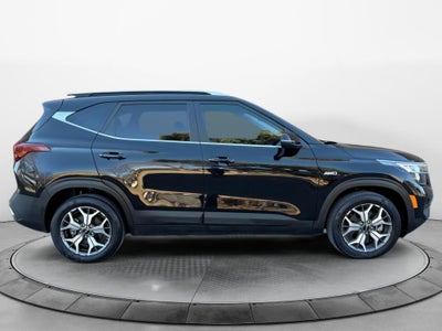 2022 Kia Seltos EX