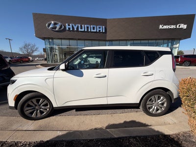 2023 Kia Soul LX