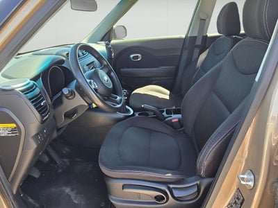 2015 Kia Soul Base