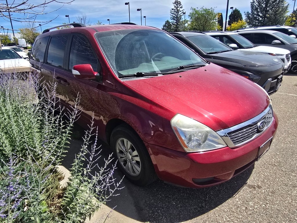 2012 Kia Sedona LX