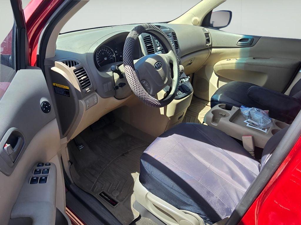 2012 Kia Sedona LX