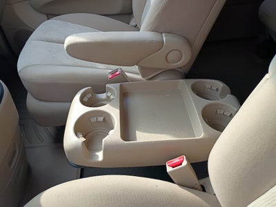 2012 Kia Sedona LX