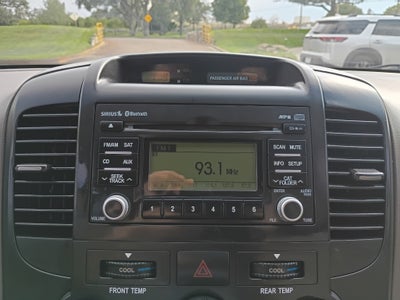 2012 Kia Sedona LX