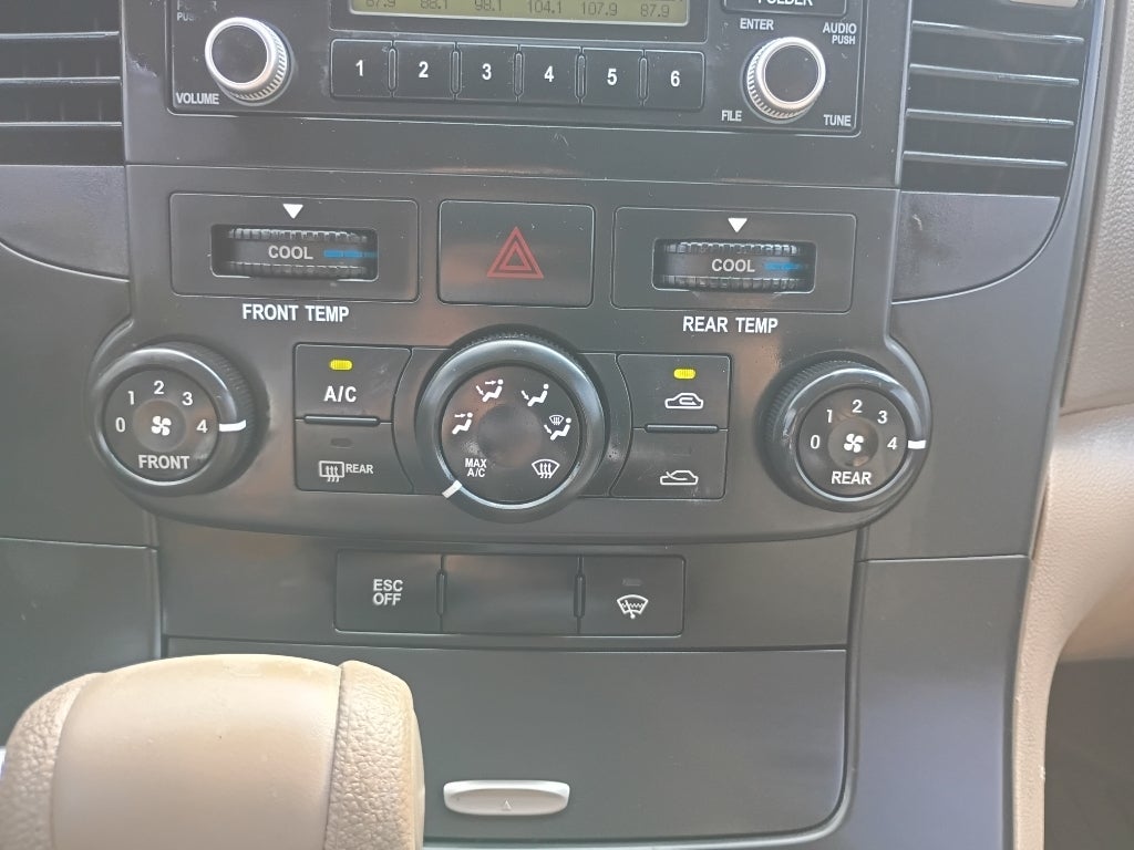 2012 Kia Sedona LX