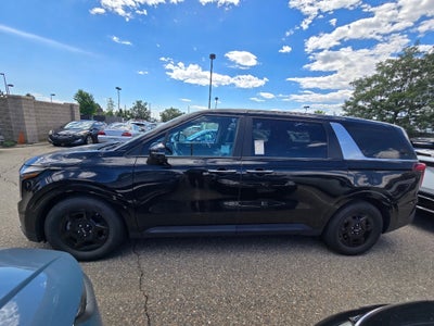 2025 Kia Carnival LXS