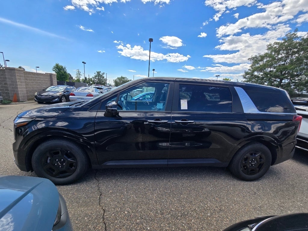 2025 Kia Carnival LXS