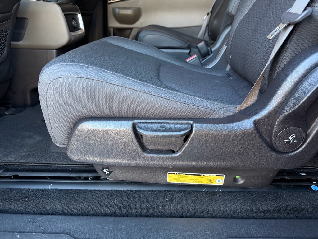 2025 Kia Carnival LX