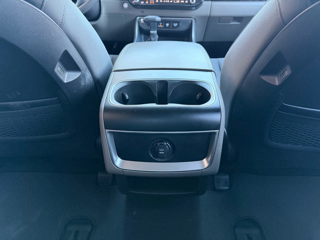 2025 Kia Carnival LX