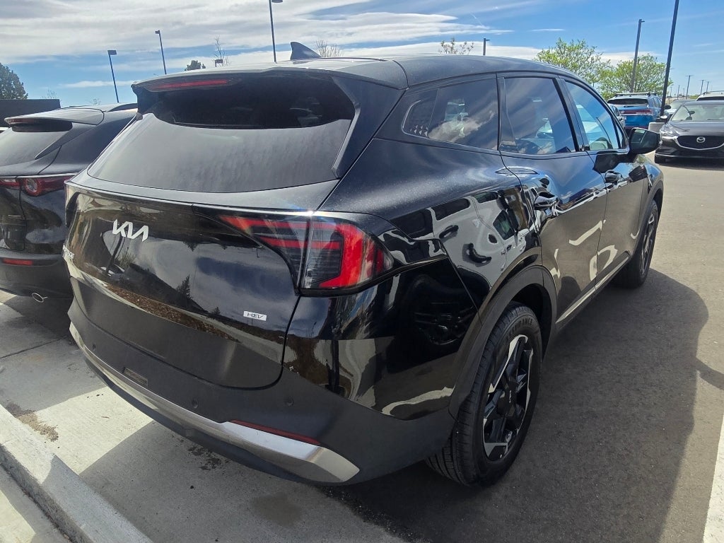 2026 Kia Sportage Hybrid S