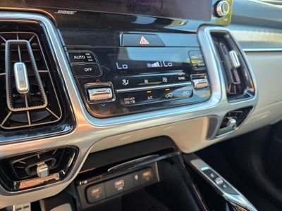 2023 Kia Sorento Plug-In Hybrid SX Prestige