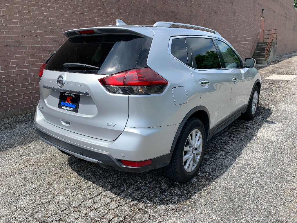 2019 Nissan Rogue SV