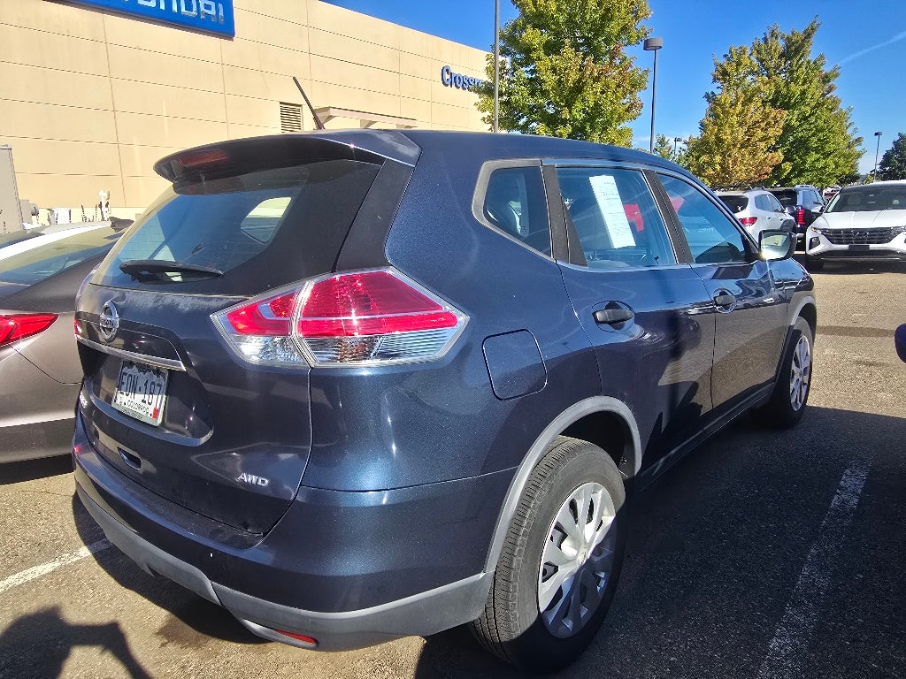 2016 Nissan Rogue SV