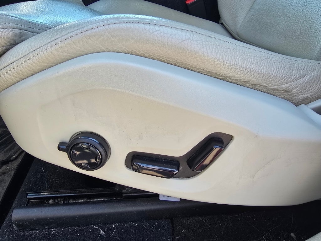 2019 Volvo XC60 Momentum