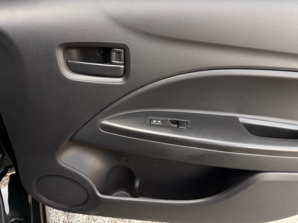 2023 Mitsubishi Mirage LE