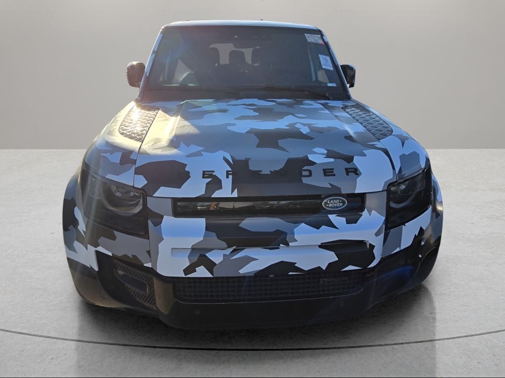 2023 Land Rover Defender X-Dynamic SE