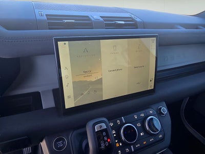 2023 Land Rover Defender X-Dynamic SE