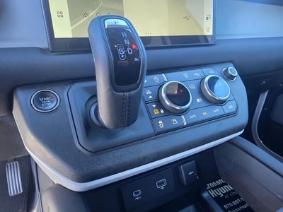 2023 Land Rover Defender X-Dynamic SE